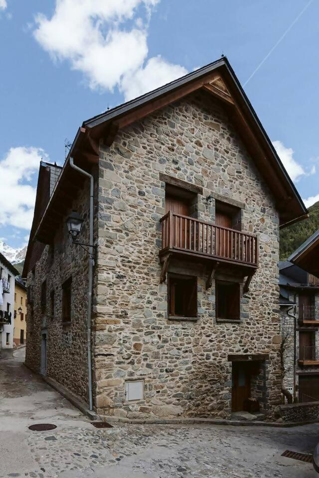 Cantal Sallent De Gallego Sencillo Y Acogedor المظهر الخارجي الصورة